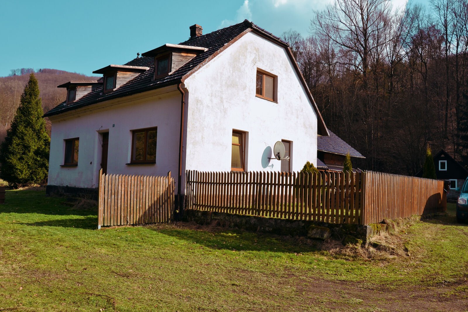 Prodej zemědělské usedlosti – Bystřička, okres Vsetín